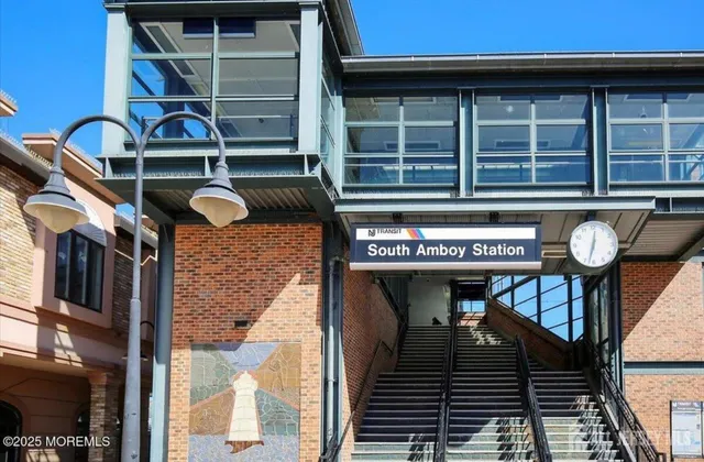 $2,950 | 111 John Street, South Amboy, NJ 08879