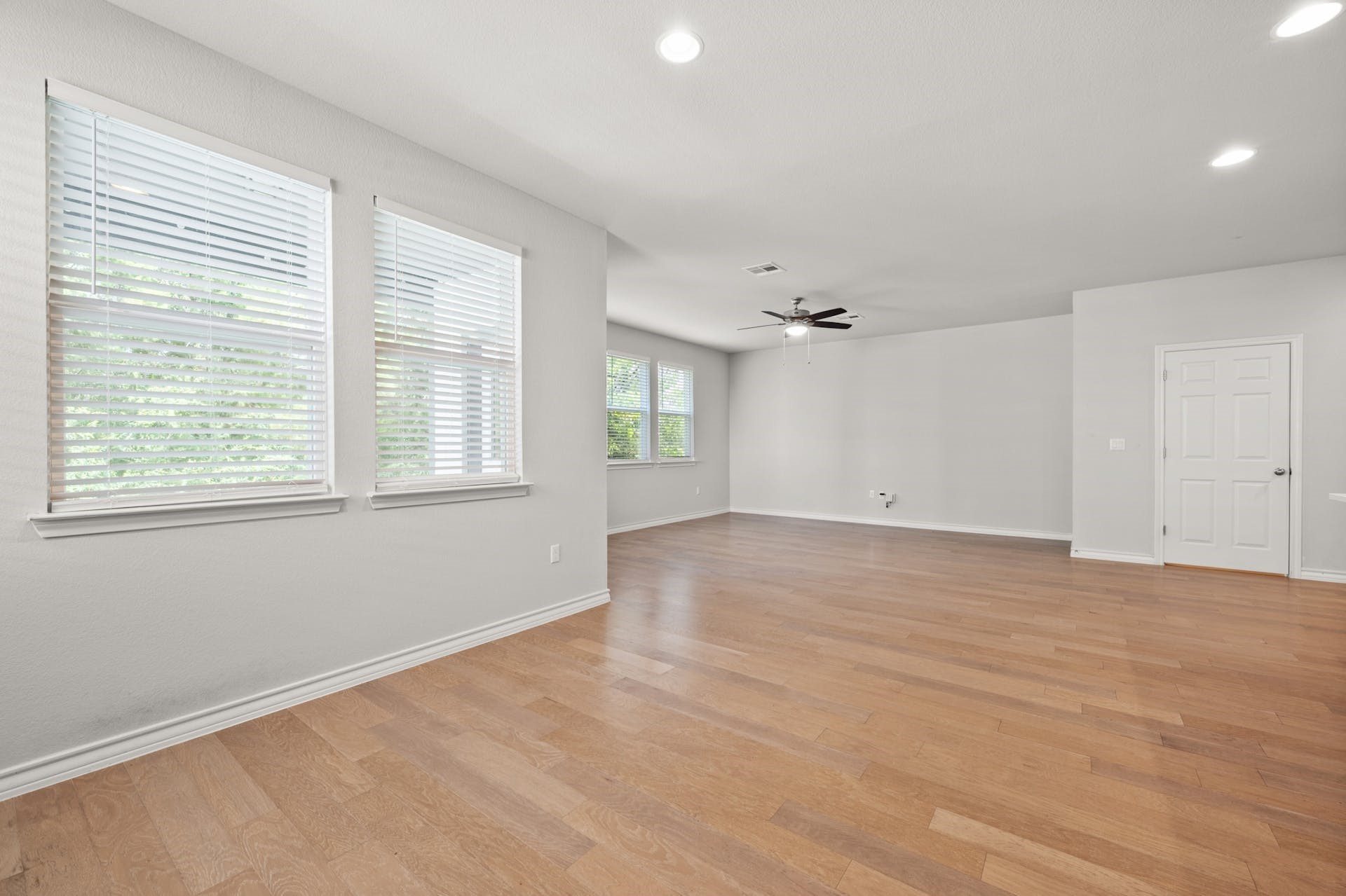 5107 Lemon Tree Path, Unit 127 Austin, TX 78723 - Photo 12 of 40