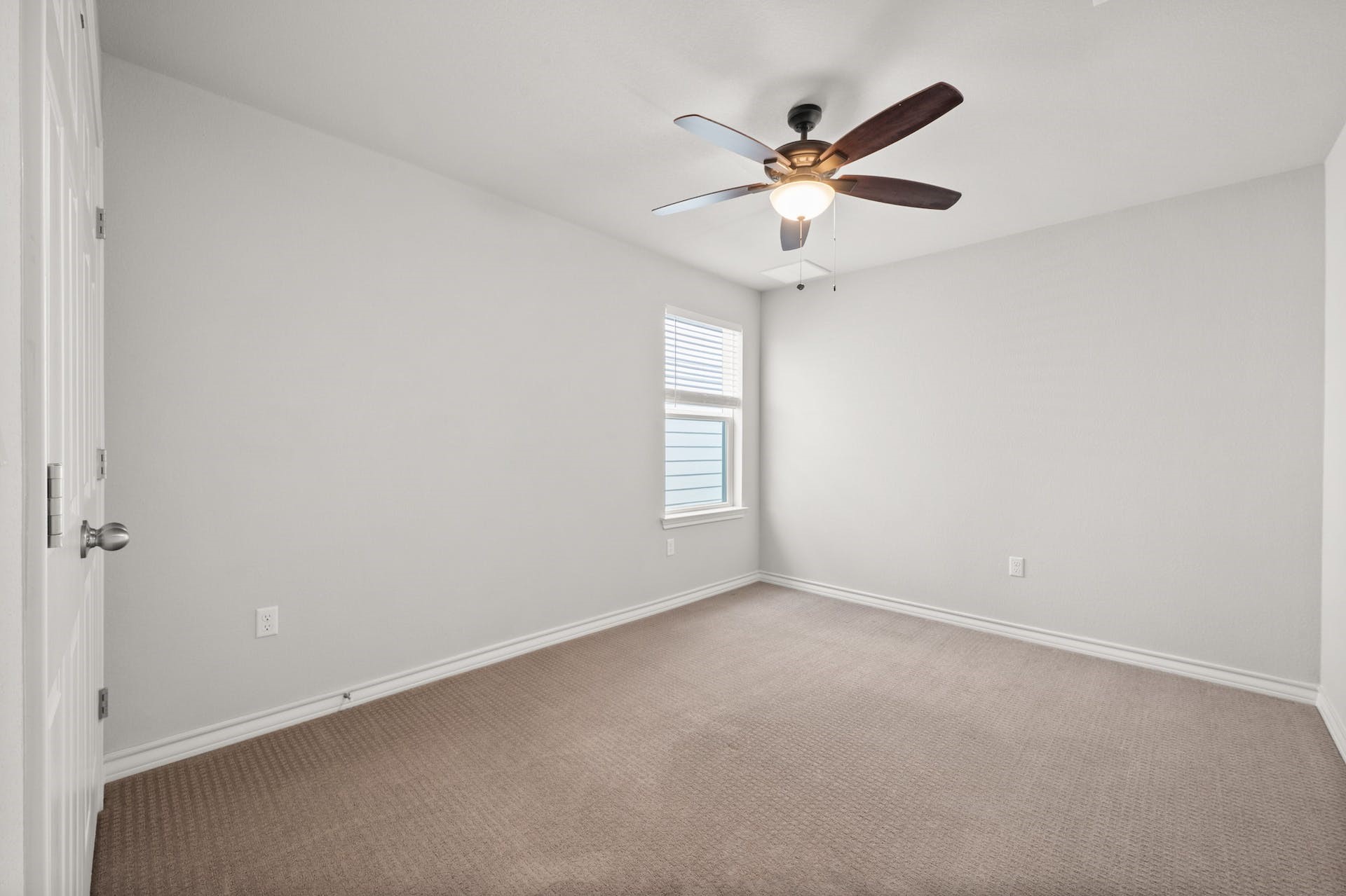5107 Lemon Tree Path, Unit 127 Austin, TX 78723 - Photo 27 of 40