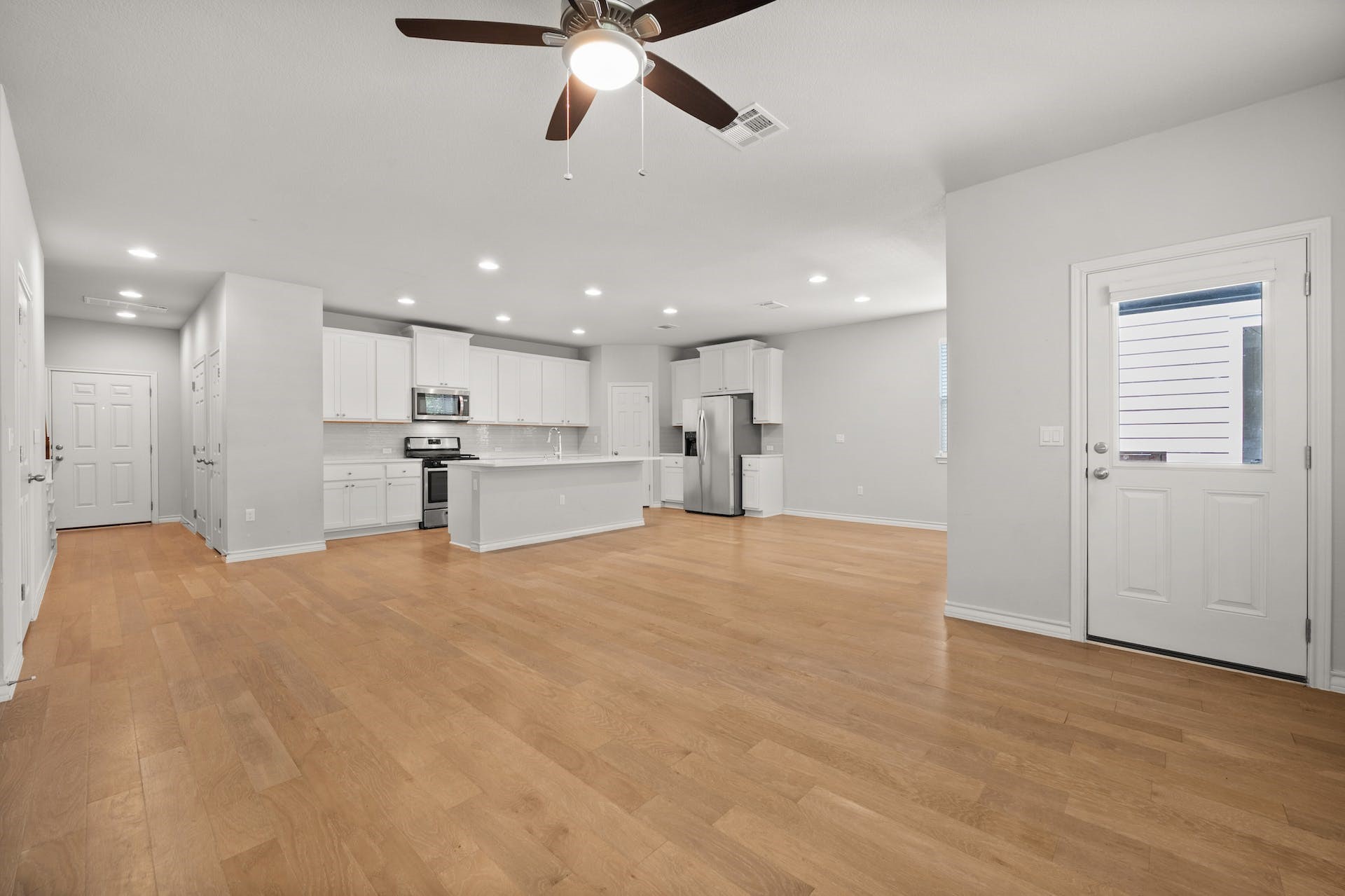 5107 Lemon Tree Path, Unit 127 Austin, TX 78723 - Photo 5 of 40