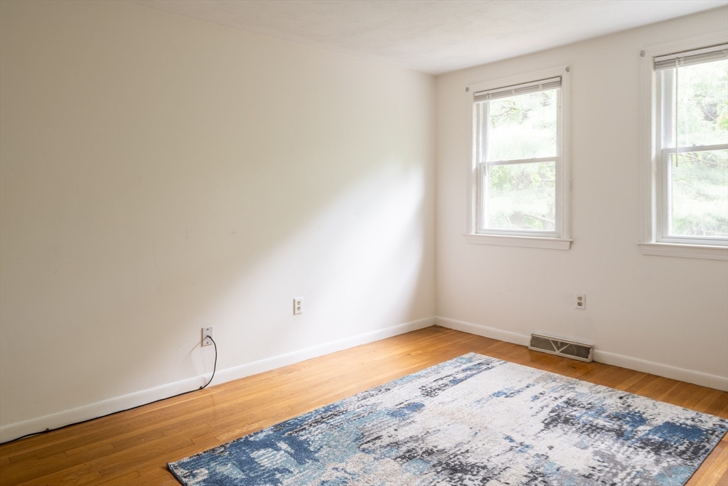 8 Spruce Road Medway, MA 02053 - Photo 18 of 23