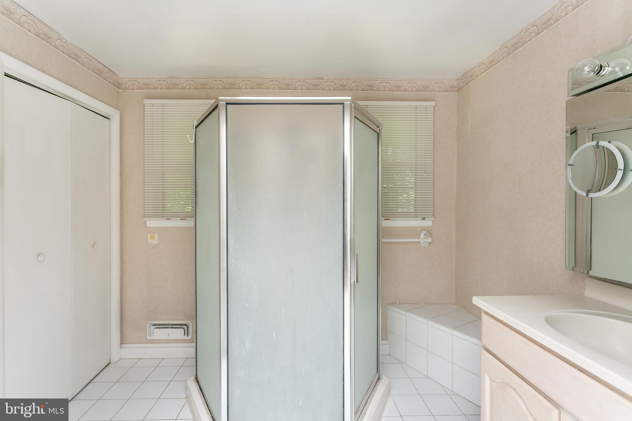 7702 Eden Roc Way Baltimore, MD 21208 - Photo 31 of 37 Gallery Image 31