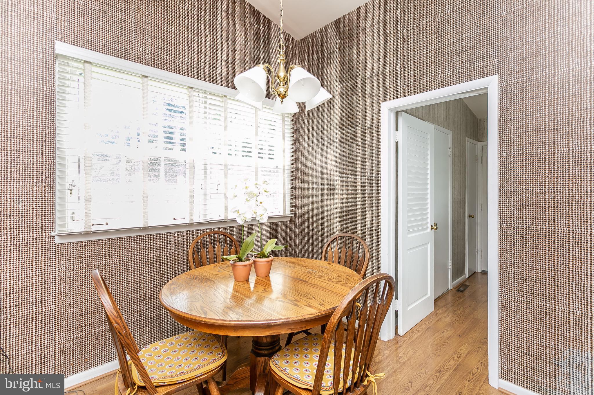 7702 Eden Roc Way Baltimore, MD 21208 - Photo 10 of 37 Gallery Image 10
