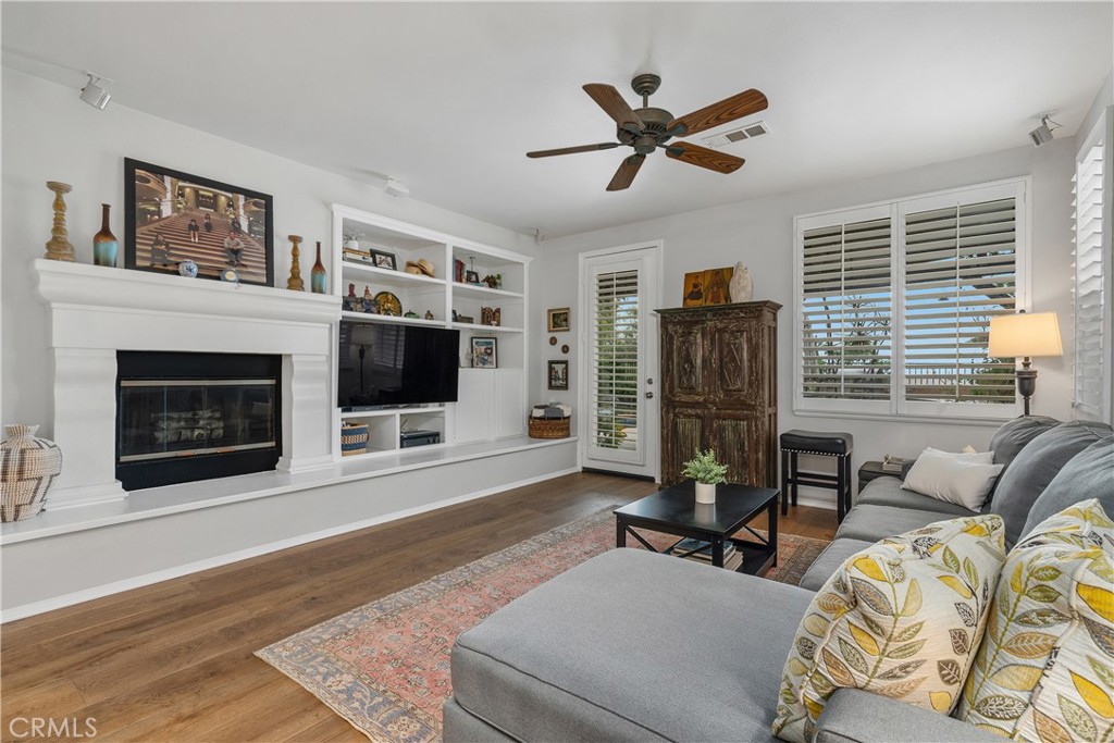 25730 Hawthorne Place Stevenson Ranch, CA 91381 - Photo 16 of 41