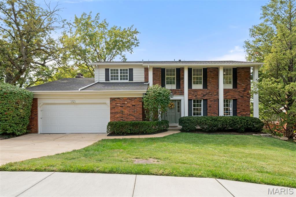 13124 Huntercreek Ridge Road St. Louis, MO 63131 - Photo 1 of 47 Gallery Image 1