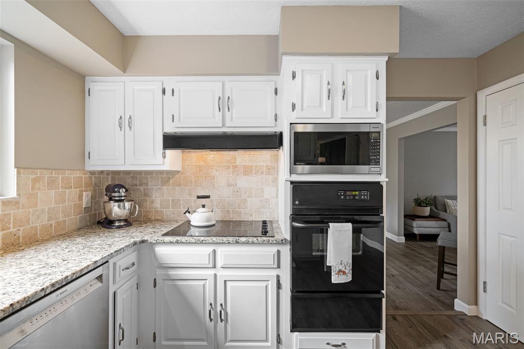 13124 Huntercreek Ridge Road St. Louis, MO 63131 - Photo 11 of 47 Gallery Image 11