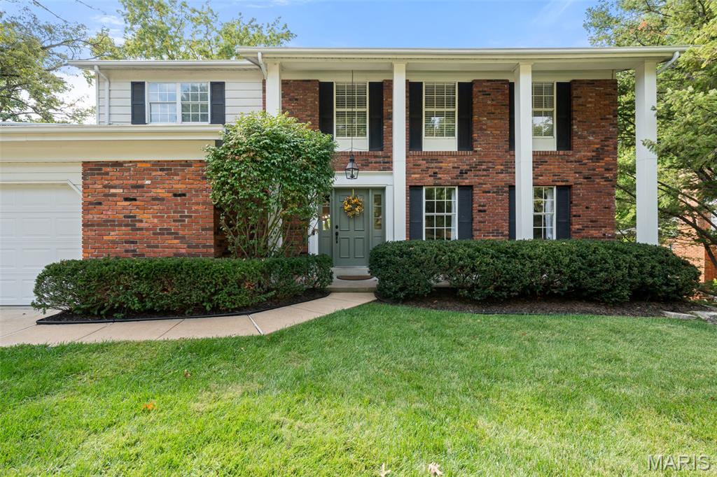 13124 Huntercreek Ridge Road St. Louis, MO 63131 - Photo 3 of 47 Gallery Image 3