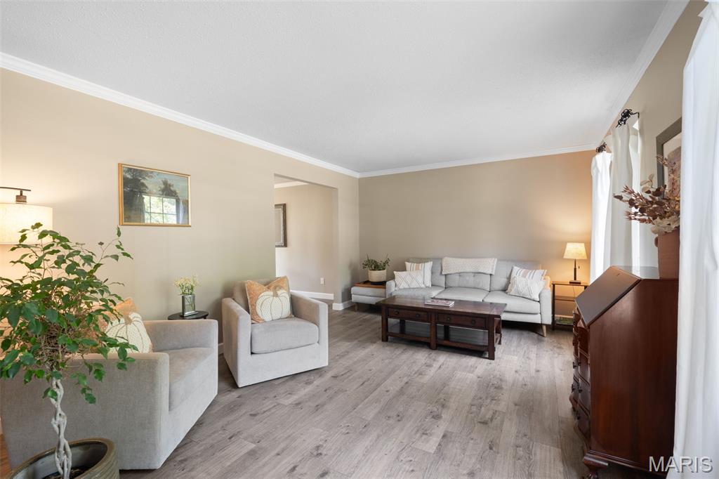 13124 Huntercreek Ridge Road St. Louis, MO 63131 - Photo 7 of 47 Gallery Image 7