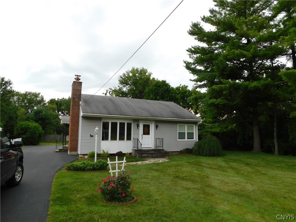 7196 Manlius Center Road Manlius, NY 13057 - Photo 1 of 1