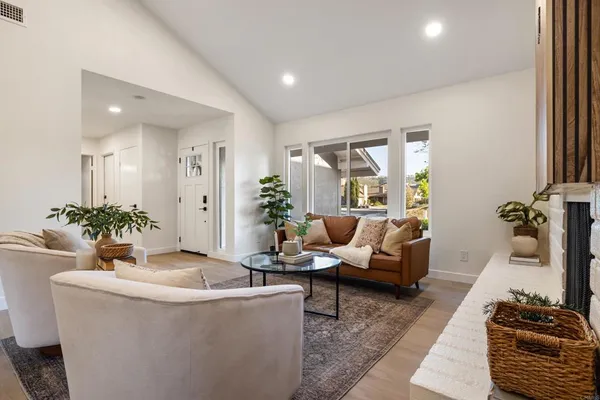 $1,265,000 | 9604 Paseo Montril, San Diego, CA 92129