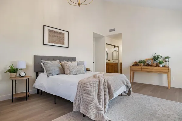 $1,265,000 | 9604 Paseo Montril, San Diego, CA 92129