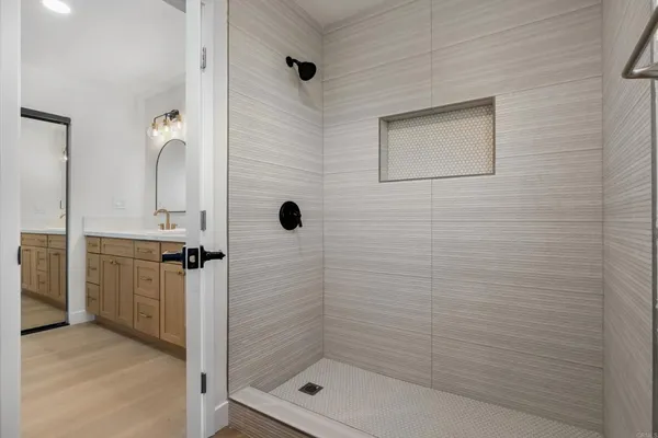 $1,265,000 | 9604 Paseo Montril, San Diego, CA 92129
