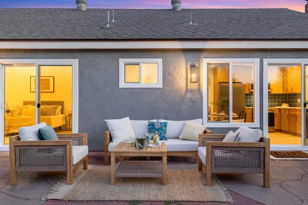 $1,265,000 | 9604 Paseo Montril, San Diego, CA 92129