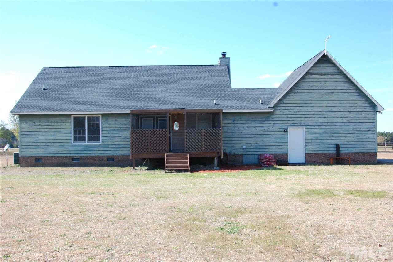 8946 Dunn Road Godwin, NC 28344 - Photo 13 of 17