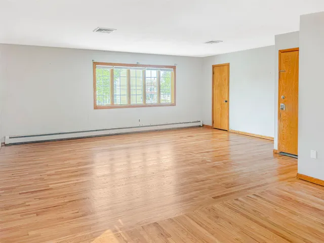 $2,500 | 734 John F. Kennedy Boulevard, Unit 2, Bayonne, NJ 07002