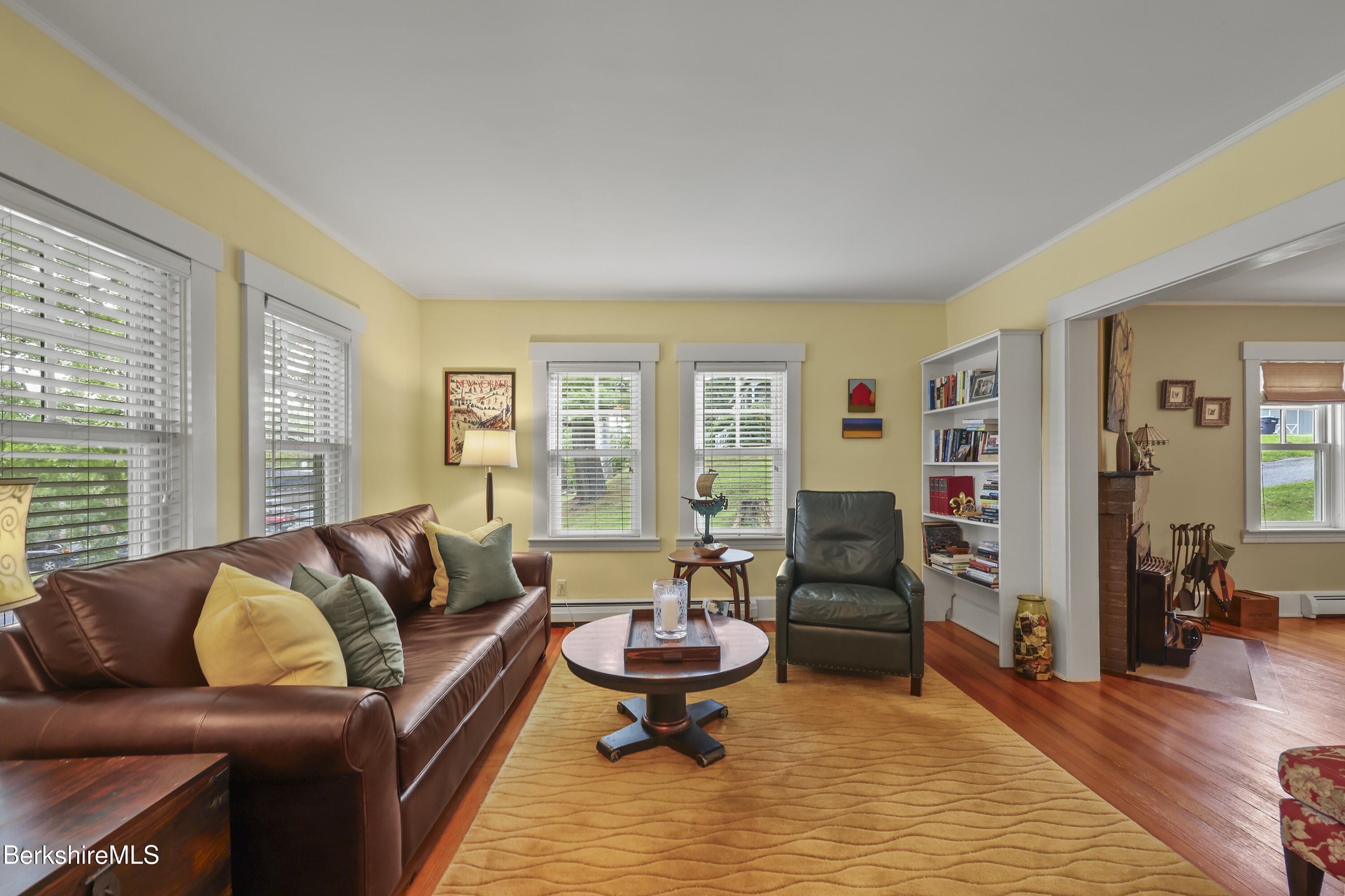 662 North Hoosac Road Williamstown, MA 01267 - Photo 12 of 55 66 Living Room