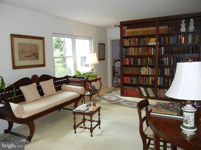 8116 Wellington Road Alexandria, VA 22308 - Photo 13 of 25 Family Room