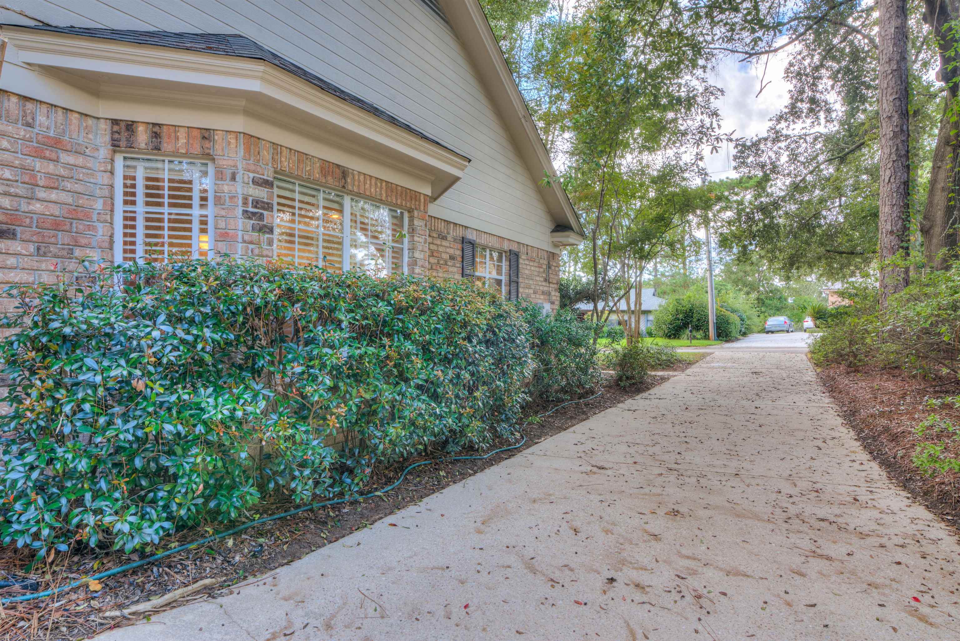 107 Dewitt Circle Daphne, AL 36526 - Photo 5 of 41