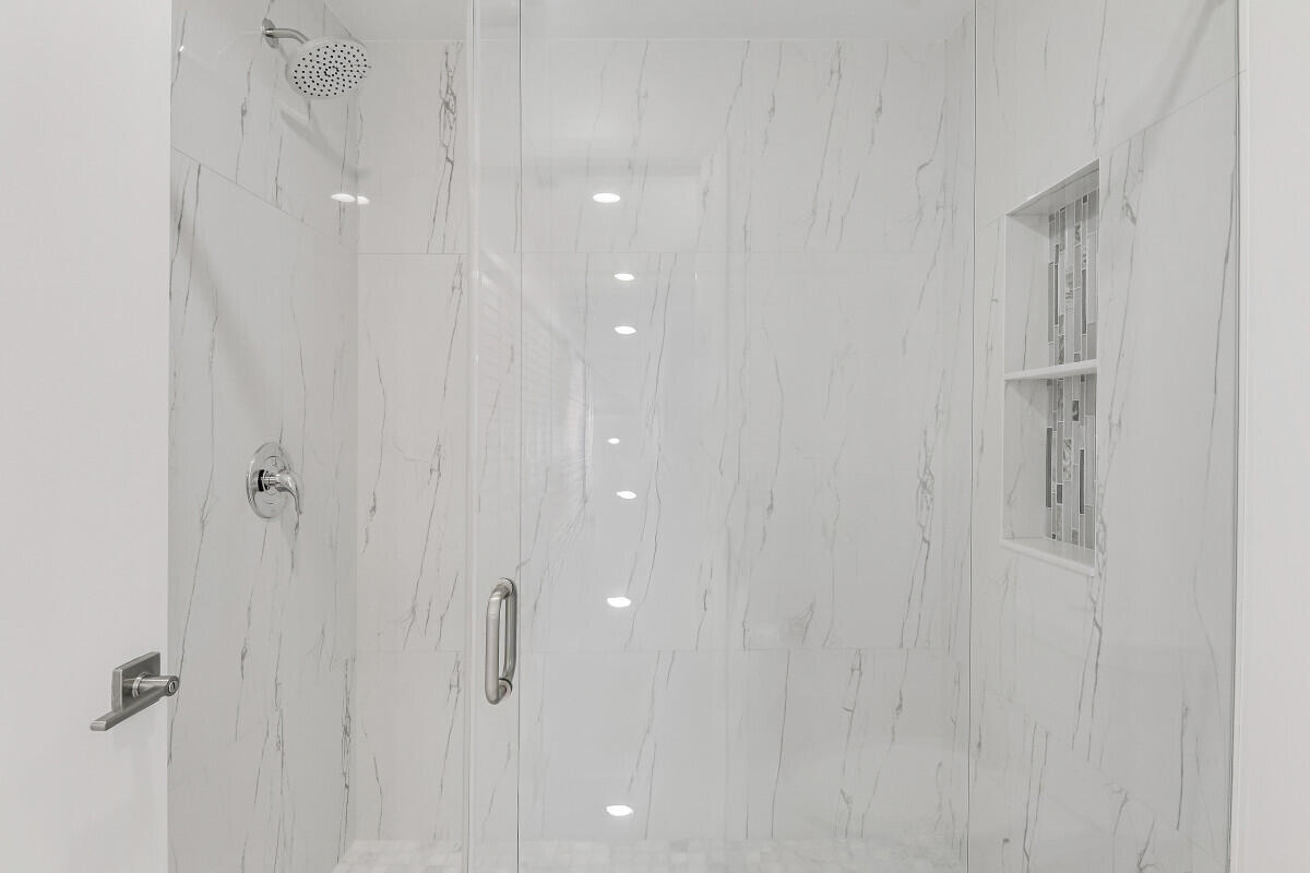 8157 Springtree Road Boca Raton, FL 33496 - Photo 9 of 24 9