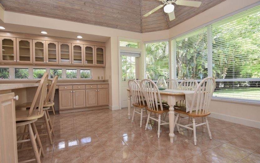 1514 Southeast Riverside Drive Stuart, FL 34996 - Photo 14 of 26 14