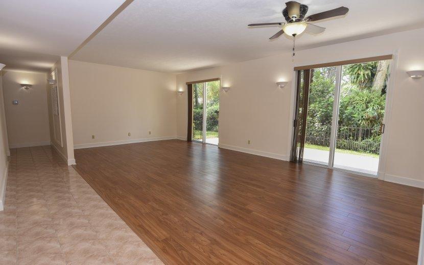 1514 Southeast Riverside Drive Stuart, FL 34996 - Photo 9 of 26 9