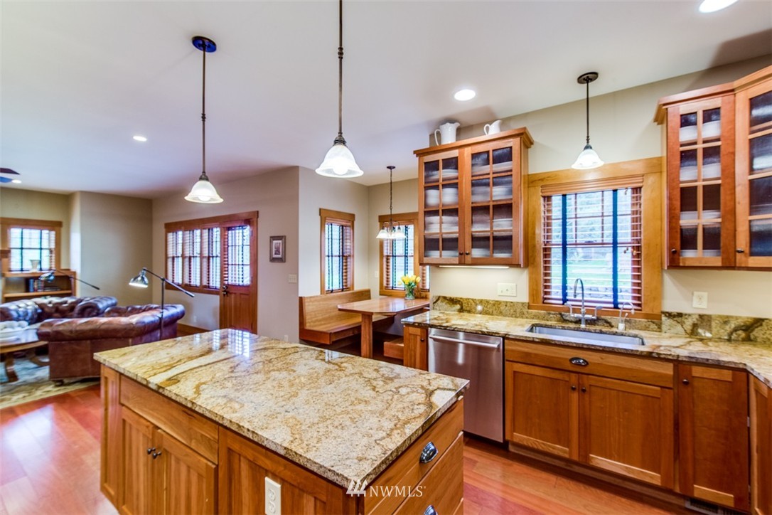 21656 Big Valley Road Northeast Poulsbo, WA 98370 - Photo 9 of 25 Gallery Image 9