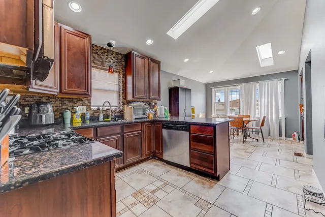 $249,000 | 513 Merrill Avenue, Calumet City, IL 60409