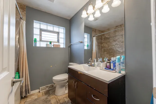 $249,000 | 513 Merrill Avenue, Calumet City, IL 60409