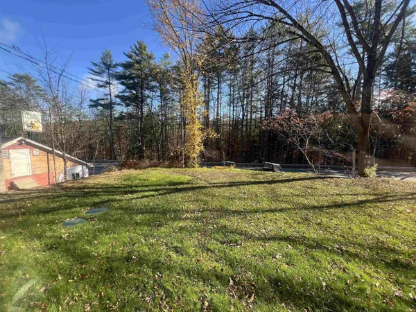 $899,000 | 3803 Woodstock Road, Hartford, VT 05001