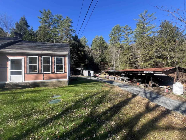 $899,000 | 3803 Woodstock Road, Hartford, VT 05001