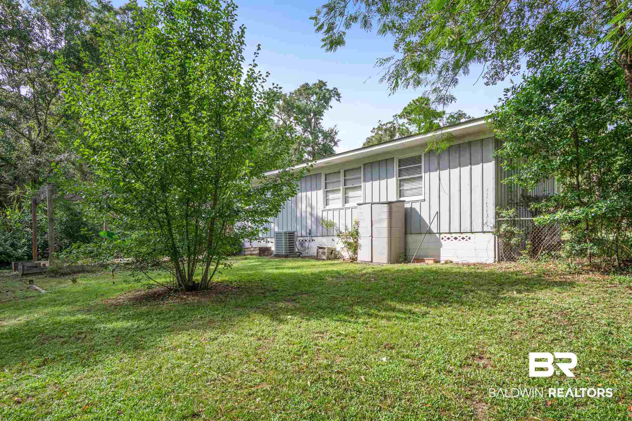 426 Laborde Drive Mobile, AL 36609 - Photo 21 of 25