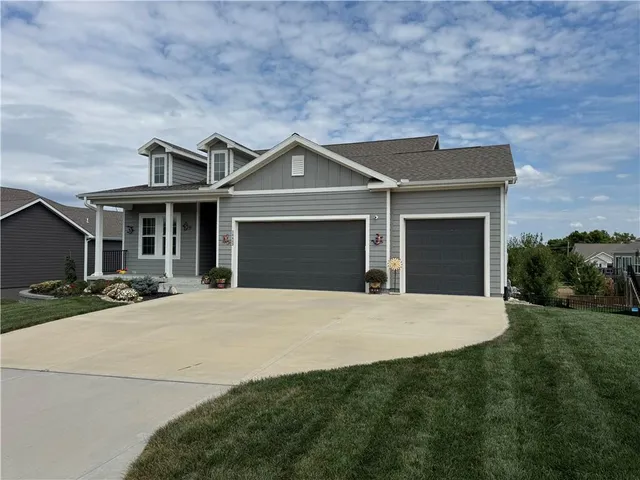 $600,000 | 14443 South Dawson Street, Olathe, KS 66061