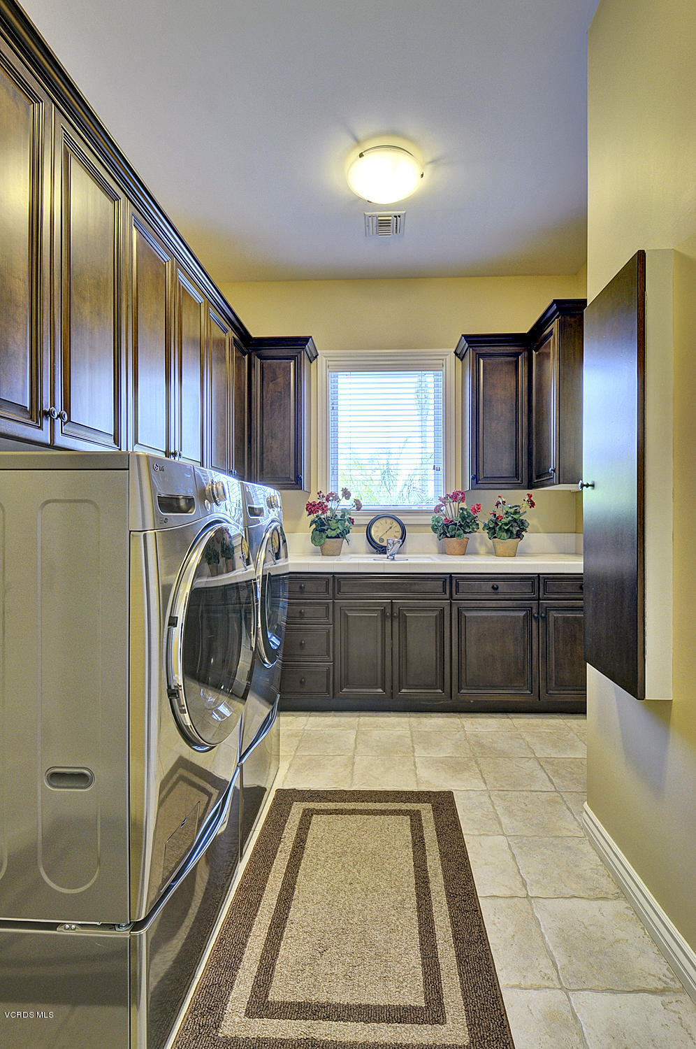 1885 Via Aracena Camarillo, CA 93010 - Photo 37 of 53 SKY_032