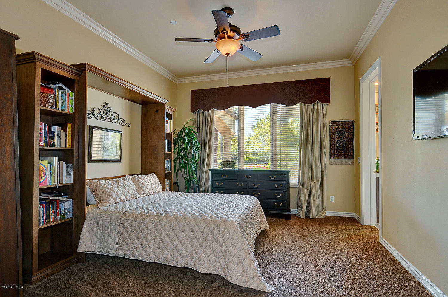 1885 Via Aracena Camarillo, CA 93010 - Photo 40 of 53 SKY_035