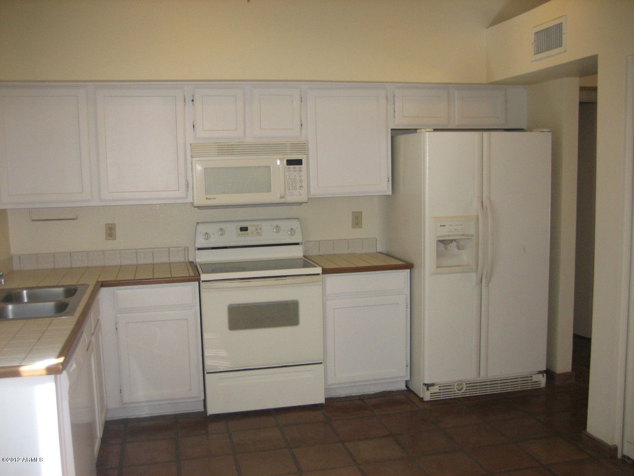 4645 East Piedmont Road Phoenix, AZ 85044 - Photo 17 of 22 IMG_4414