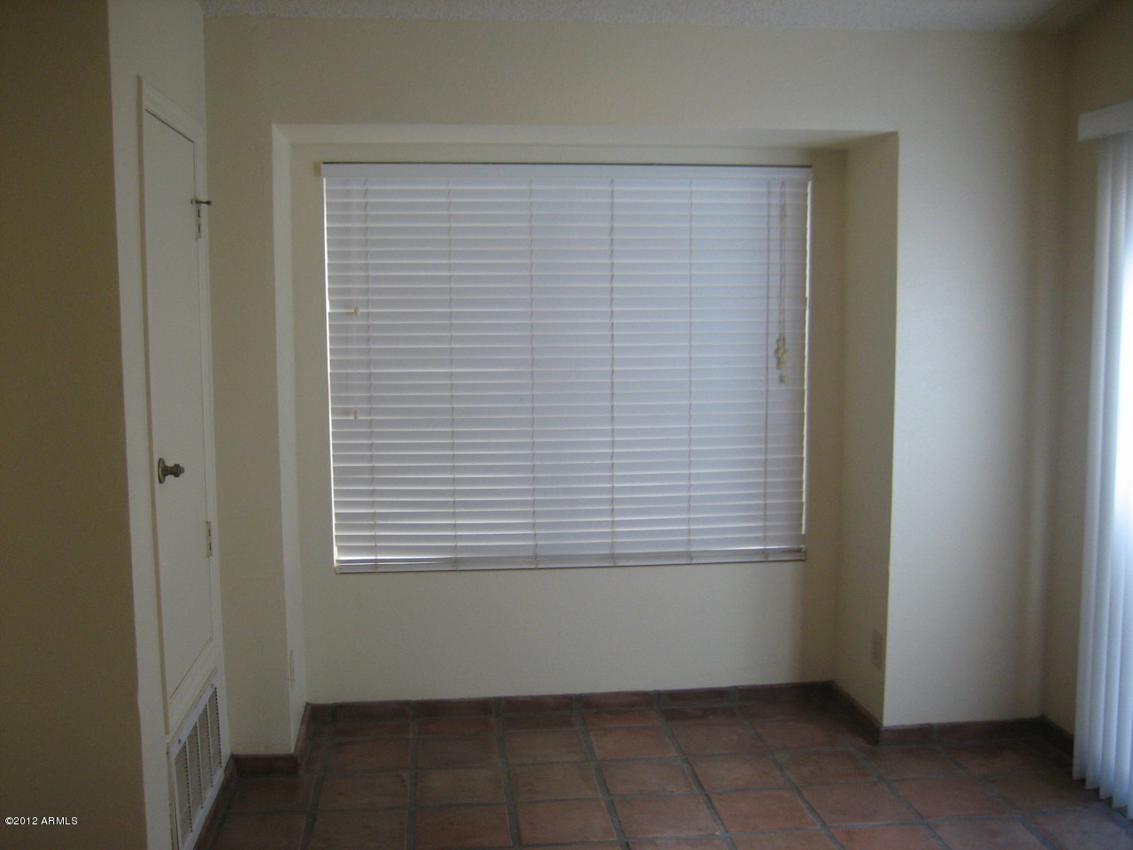 4645 East Piedmont Road Phoenix, AZ 85044 - Photo 19 of 22 IMG_4416