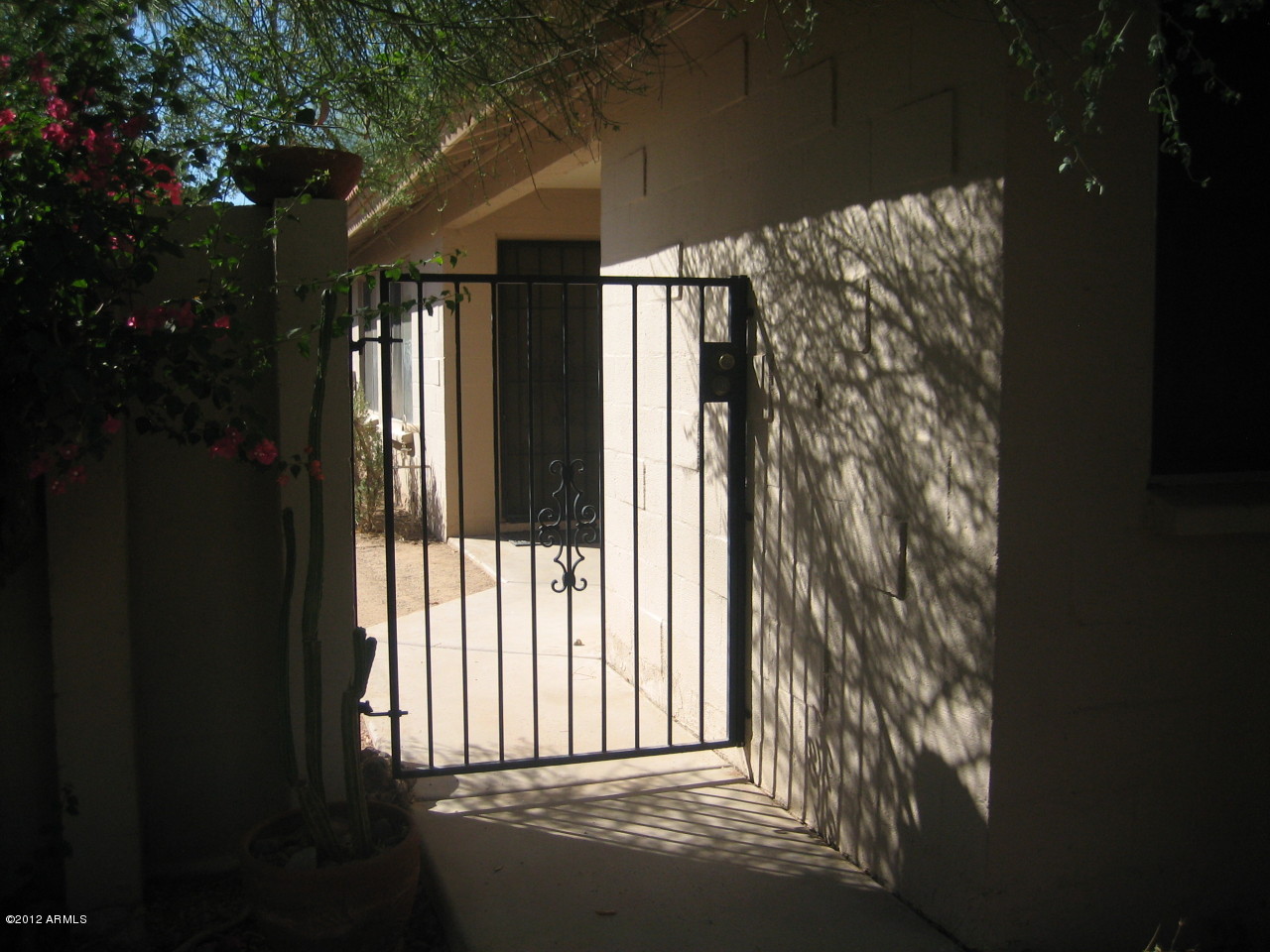 4645 East Piedmont Road Phoenix, AZ 85044 - Photo 4 of 22 IMG_4401