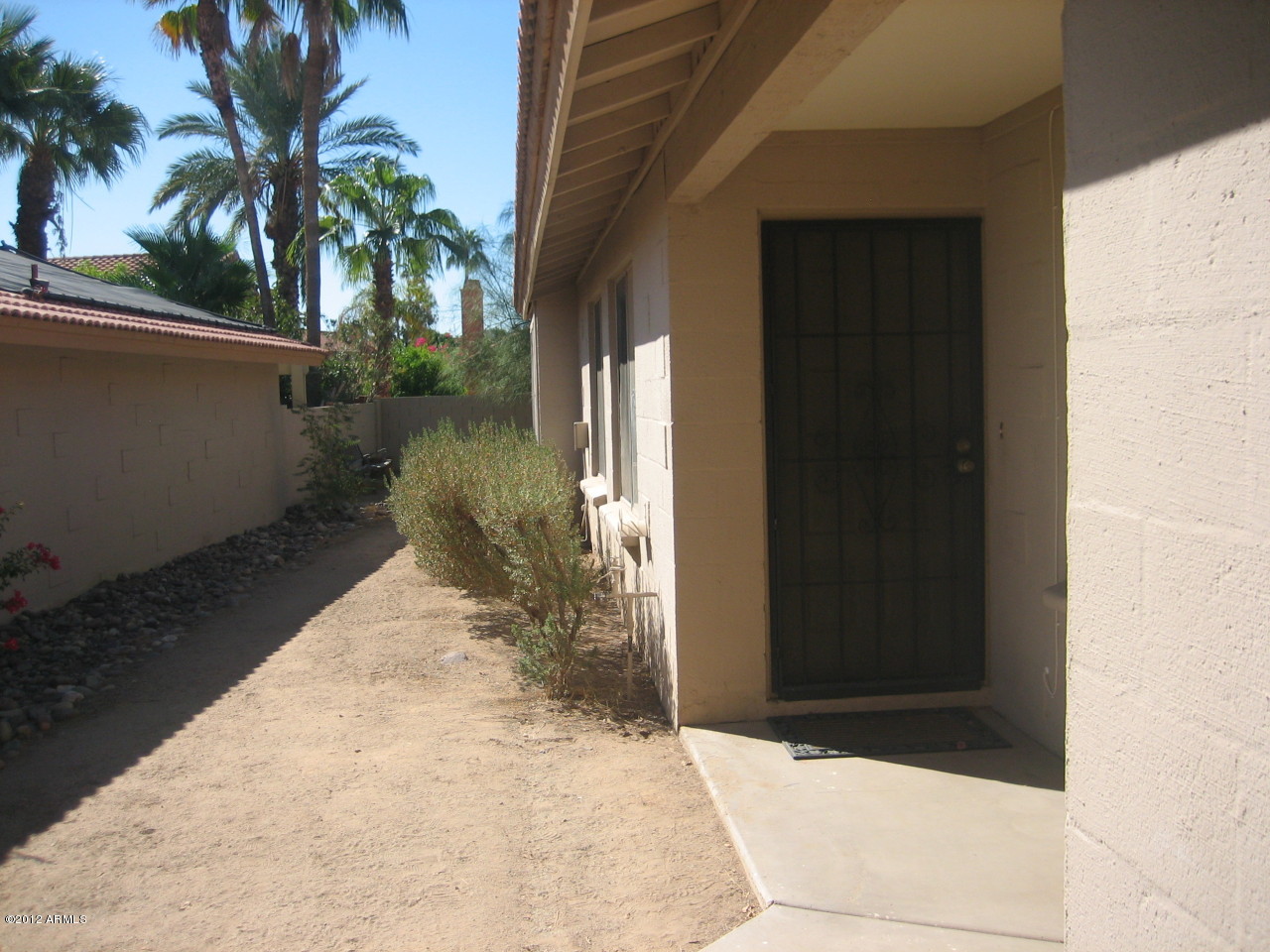 4645 East Piedmont Road Phoenix, AZ 85044 - Photo 5 of 22 IMG_4402