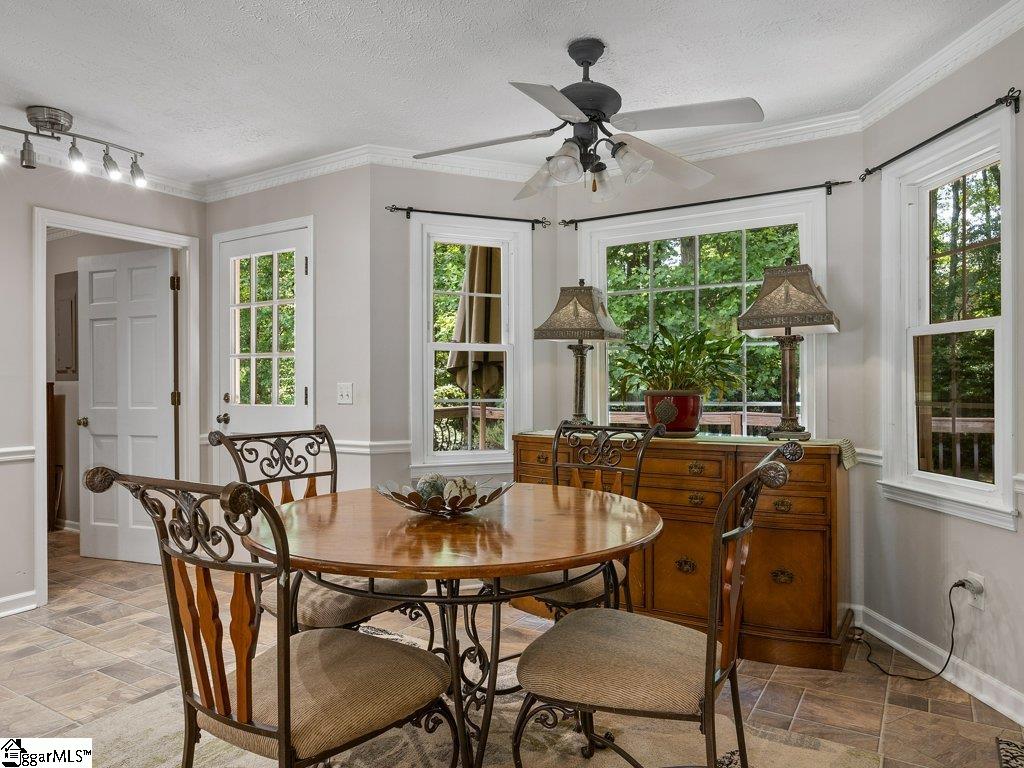 109 Crosswinds Street Greer, SC 29650 - Photo 13 of 36 Gallery Image 13