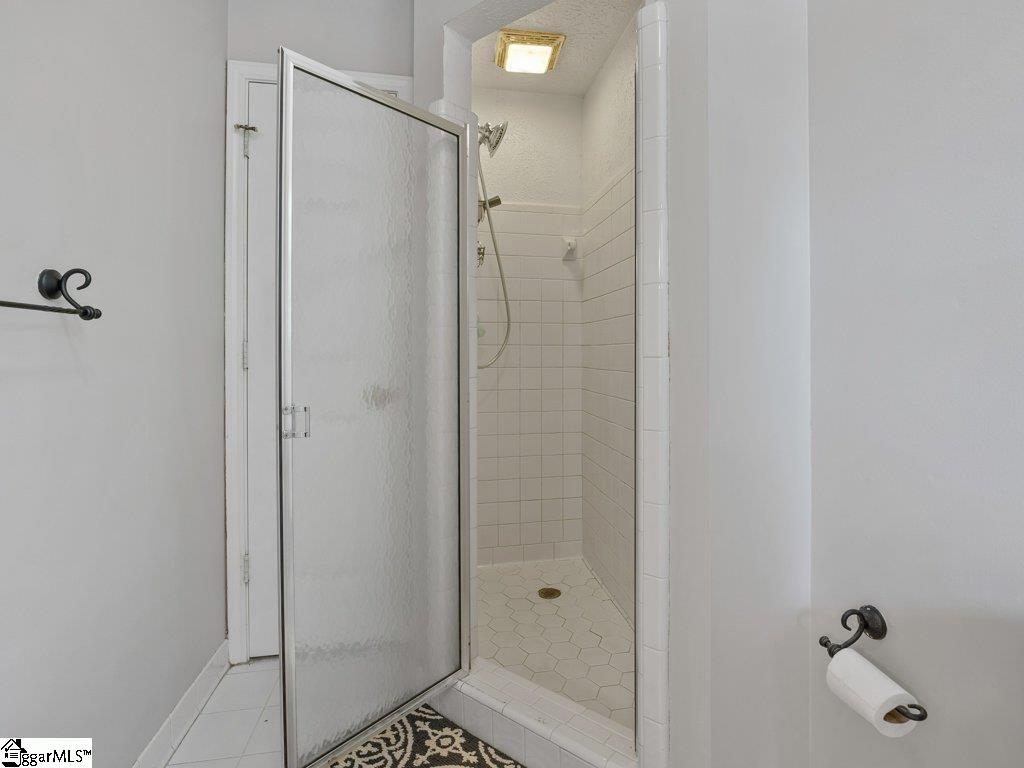 109 Crosswinds Street Greer, SC 29650 - Photo 20 of 36 Gallery Image 20