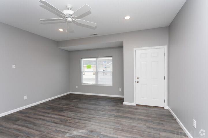 7109 Homestead Road Fort Wayne, IN 46804 - Photo 3 of 6