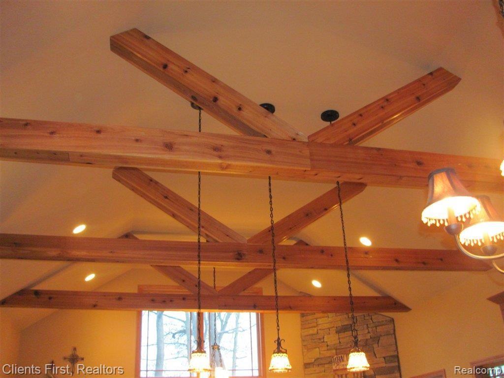 36875 Howard Road Farmington, MI 48331 - Photo 6 of 23 Kitchen ceiling