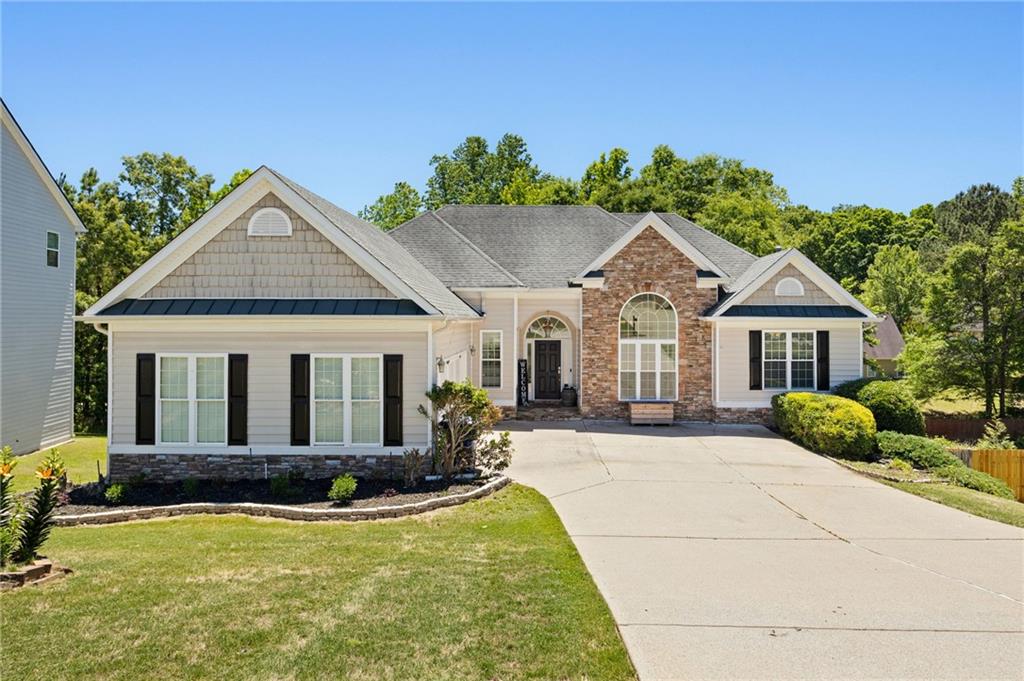 310 Oscar Way Dallas, GA 30132 - Photo 2 of 50