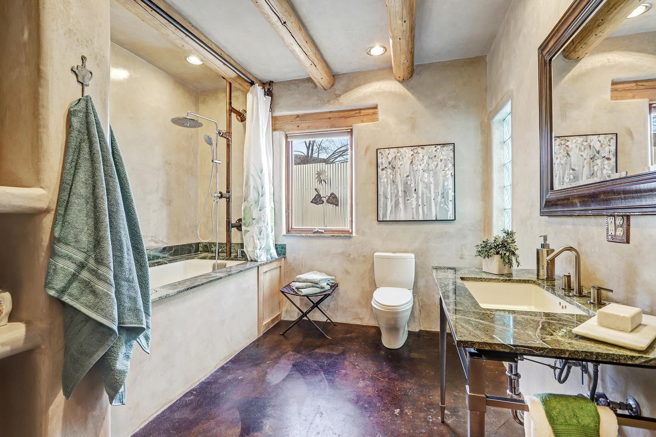 9 Hilltop Road Ranchos de Taos, NM 87557 - Photo 18 of 40 Gallery Image 18