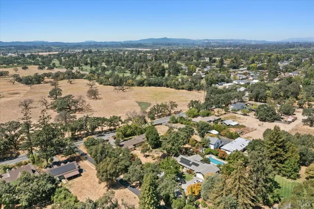 $949,000 | 644 Piezzi Road, Santa Rosa, CA 95401