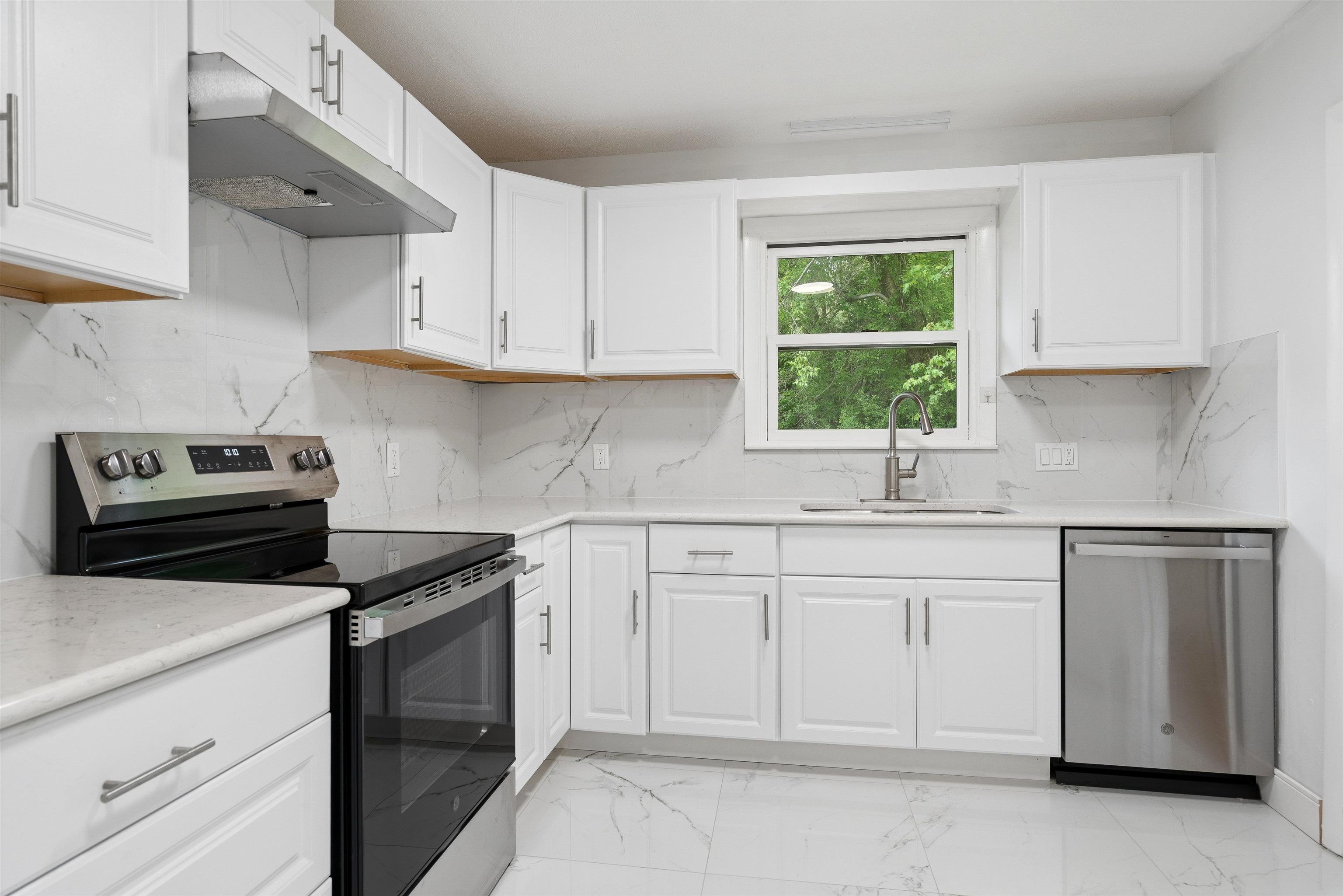5 Granger Circle Hanover, NH 03755 - Photo 20 of 55