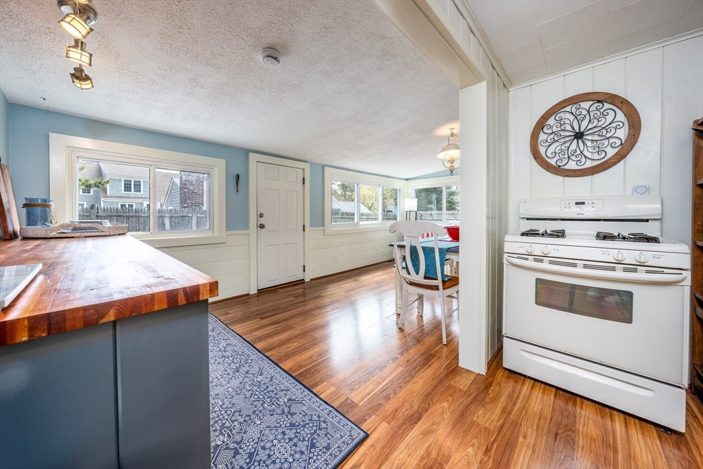 274 Shad Hole Road Dennis, MA 02639 - Photo 18 of 41