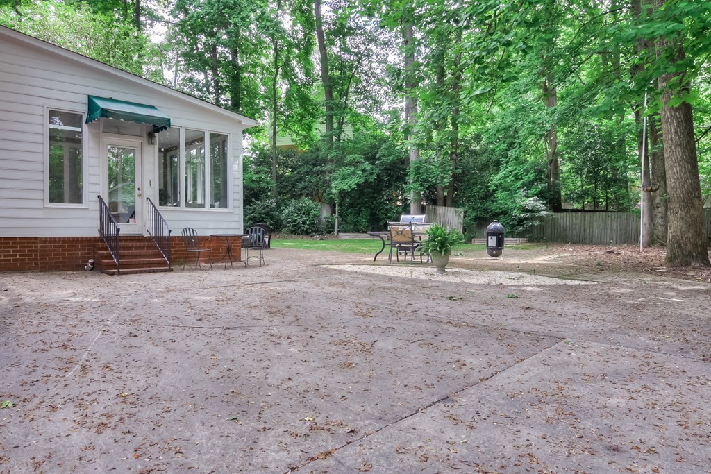 134 Reed Creek Road Martinez, GA 30907 - Photo 31 of 38 Parking/Patio Area