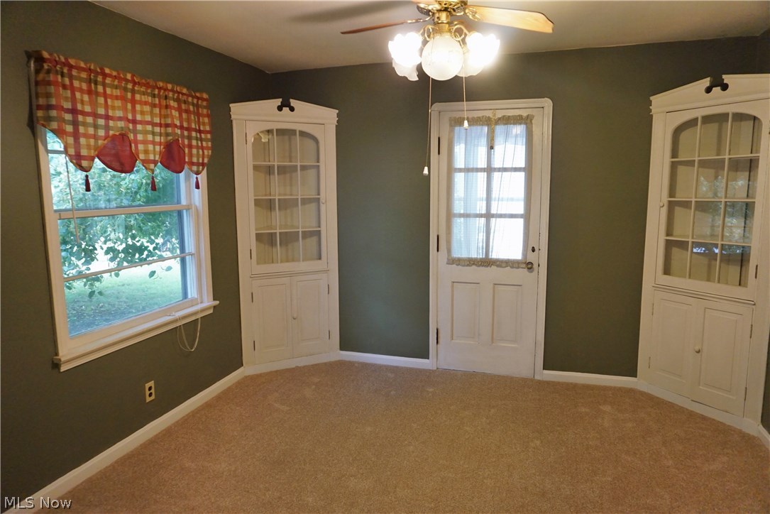 207 Fullerton Road Elyria, OH 44035 - Photo 6 of 30 Gallery Image 6