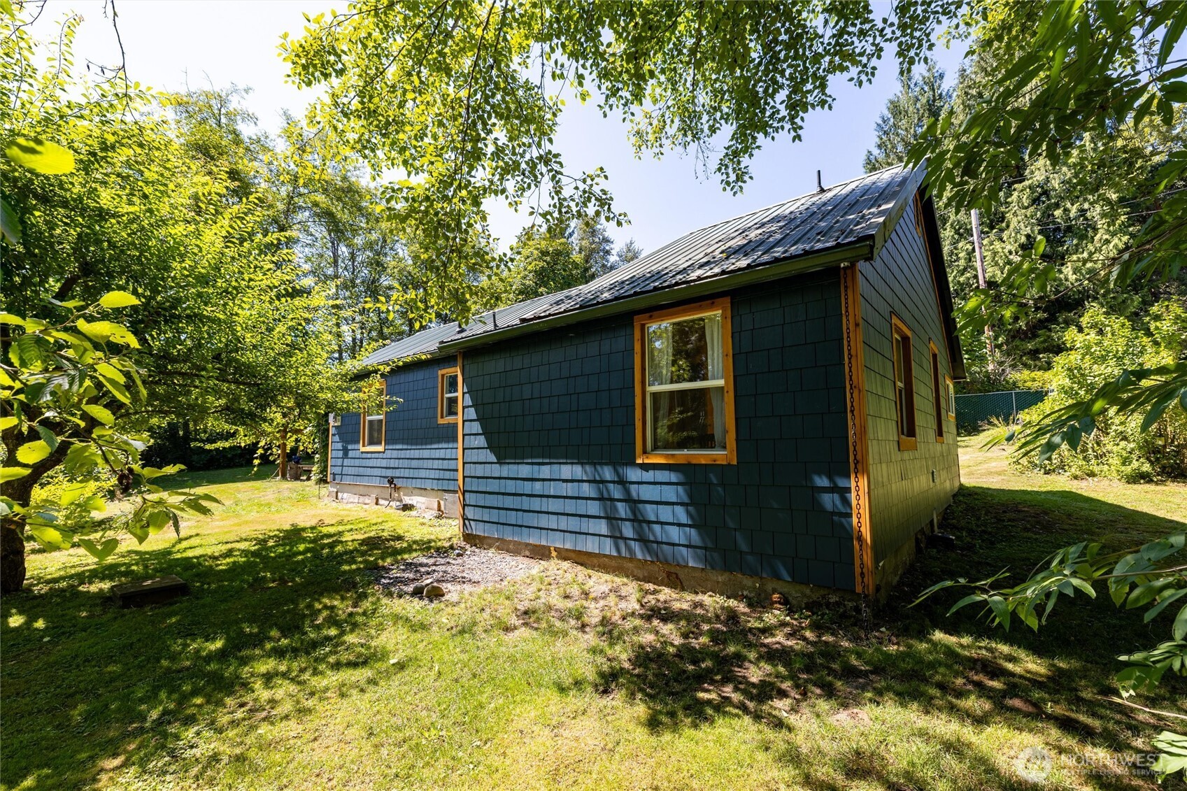 1135 Lake Samish Road Bellingham, WA 98229 - Photo 32 of 37 Gallery Image 32